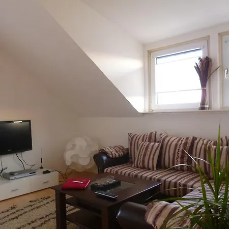 Airport Apartment Dusseldorf